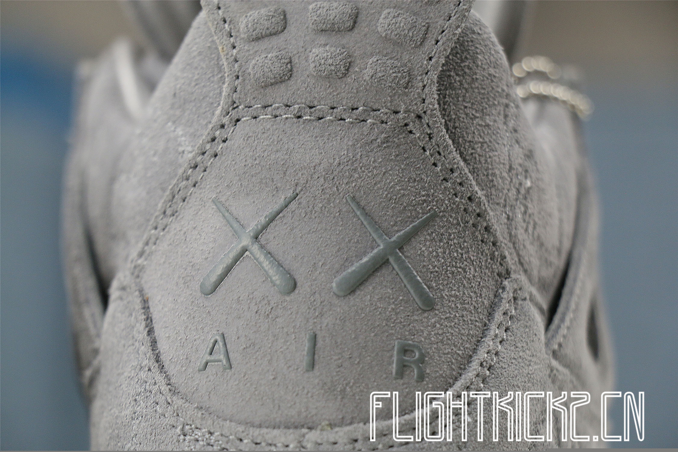 Kaws X Air Jordan 4 Retro Grey 2017 (LN5 A1 Batch)