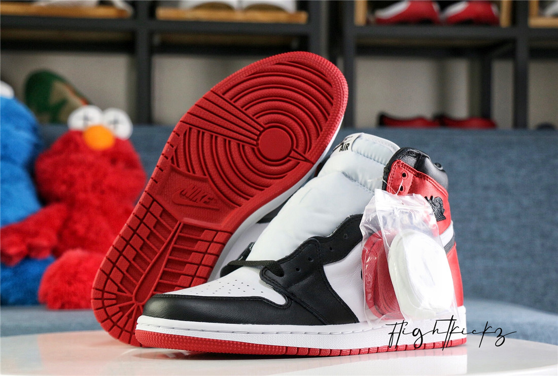 Air Jordan 1 Satin Black Toe 2019 (LN5 A1 Batch)