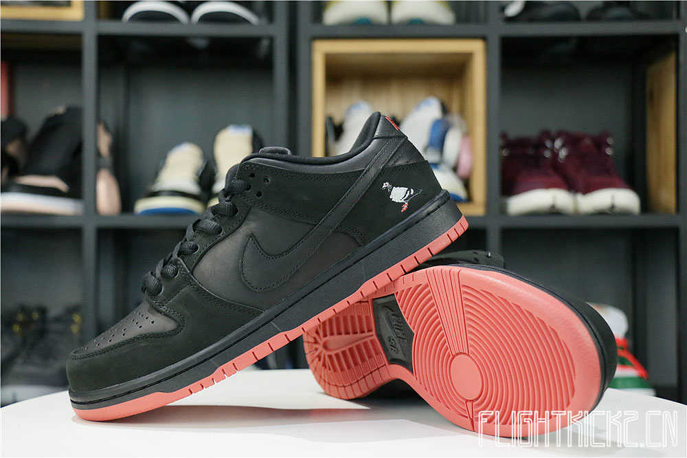 Nike SB Dunk Low Black Pigeon