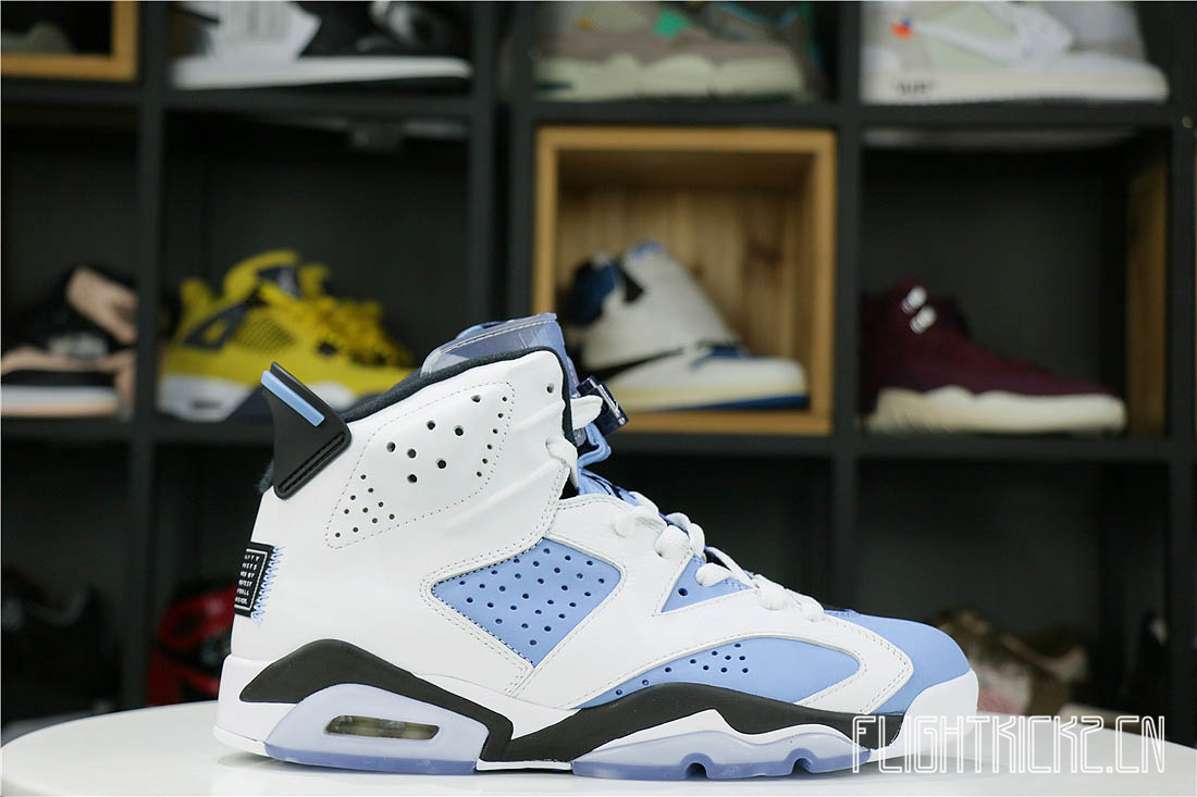 Air Jordan 6 UNC White