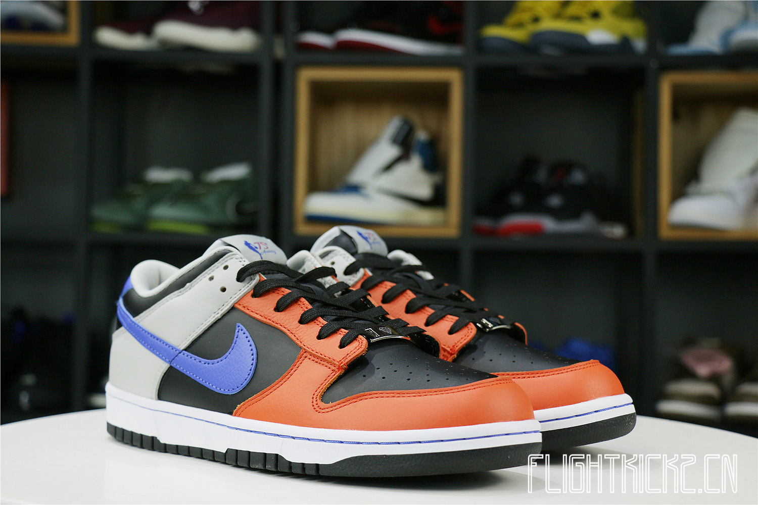 Nike Dunk Low EMB NBA 75th Anniversary Knicks