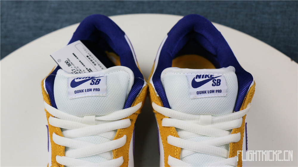 Nike SB Dunk Low Lakers 2020