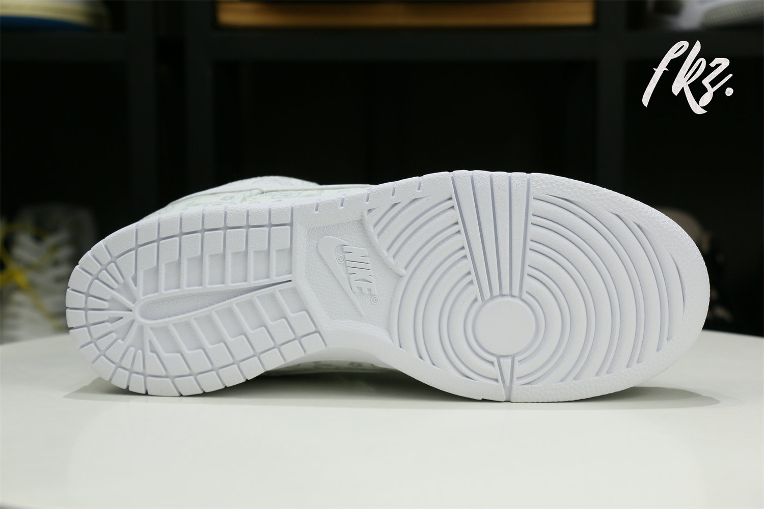 Nike Dunk Low White Paisley