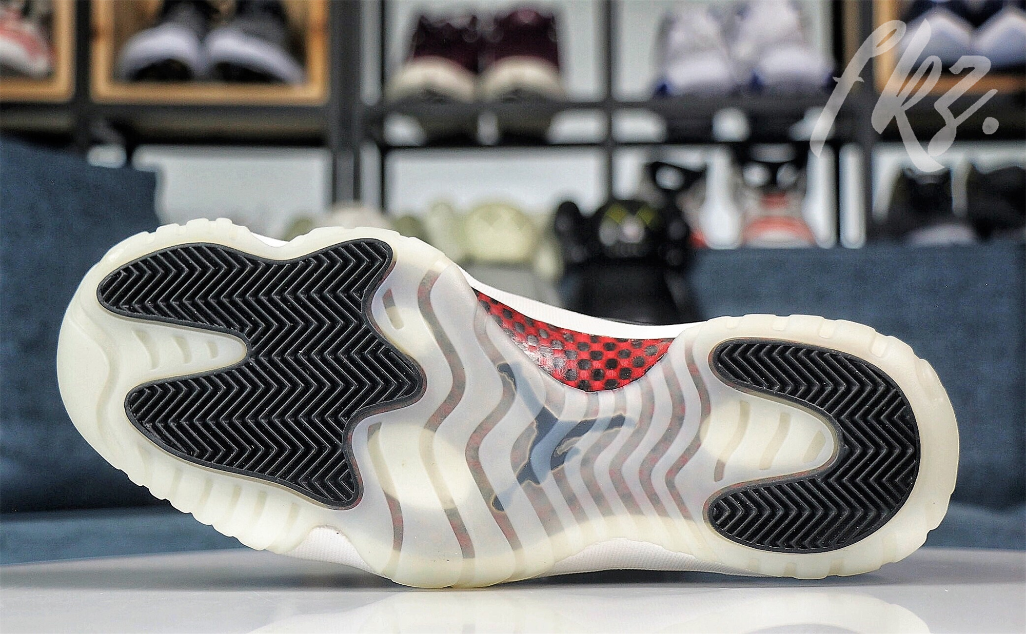 Air Jordan 11 Retro 72-10 2015 (LN5 A1 Batch)