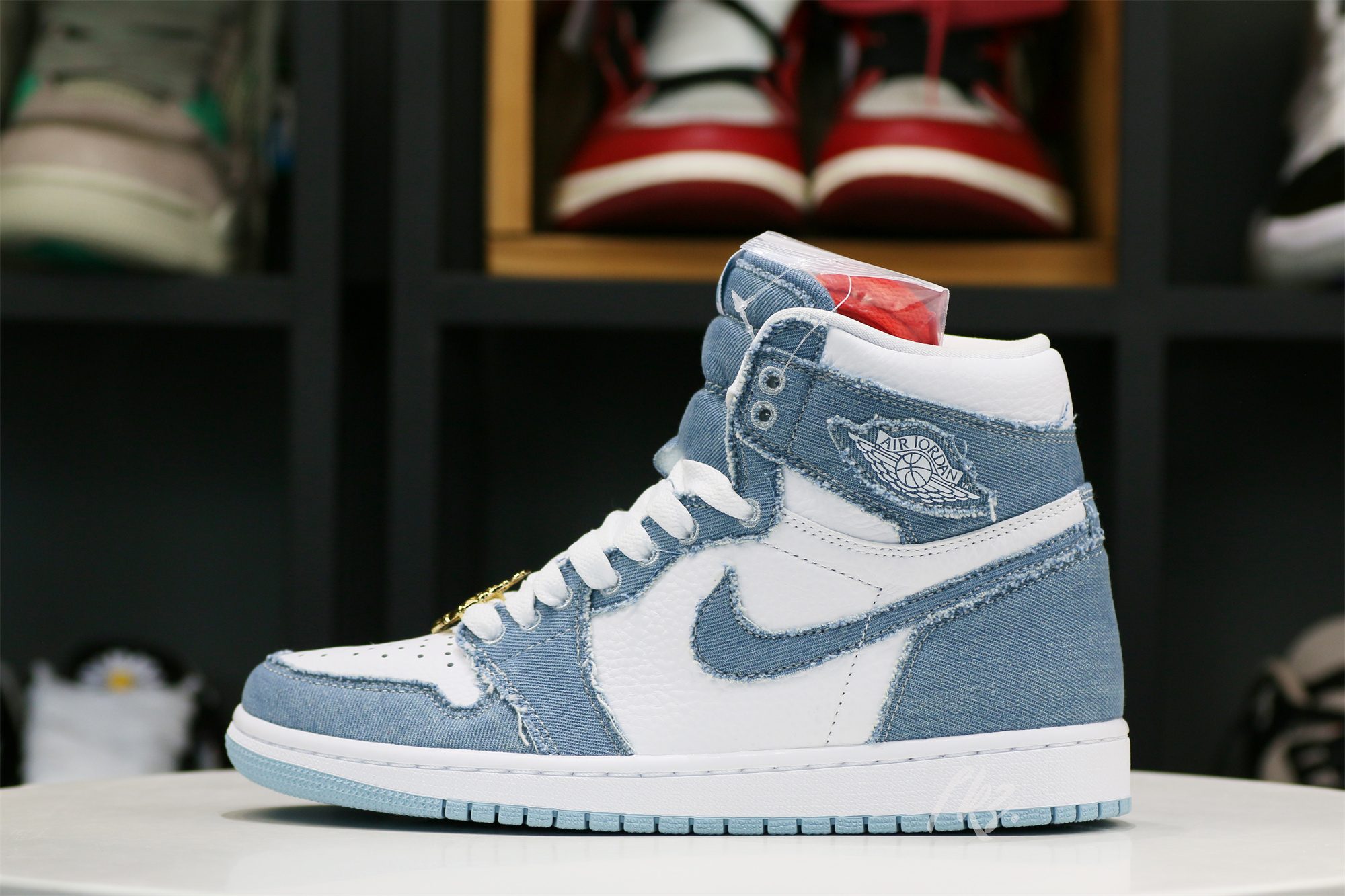 Air Jordan 1 High OG WMNS Denim 2022