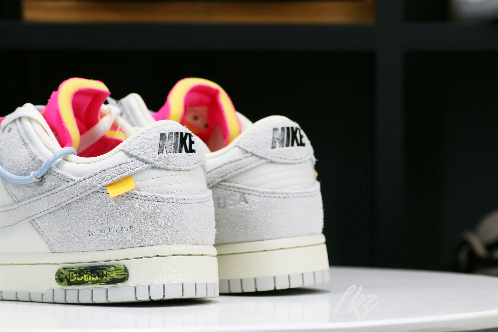 Nike Dunk Low Off-White Lot 38