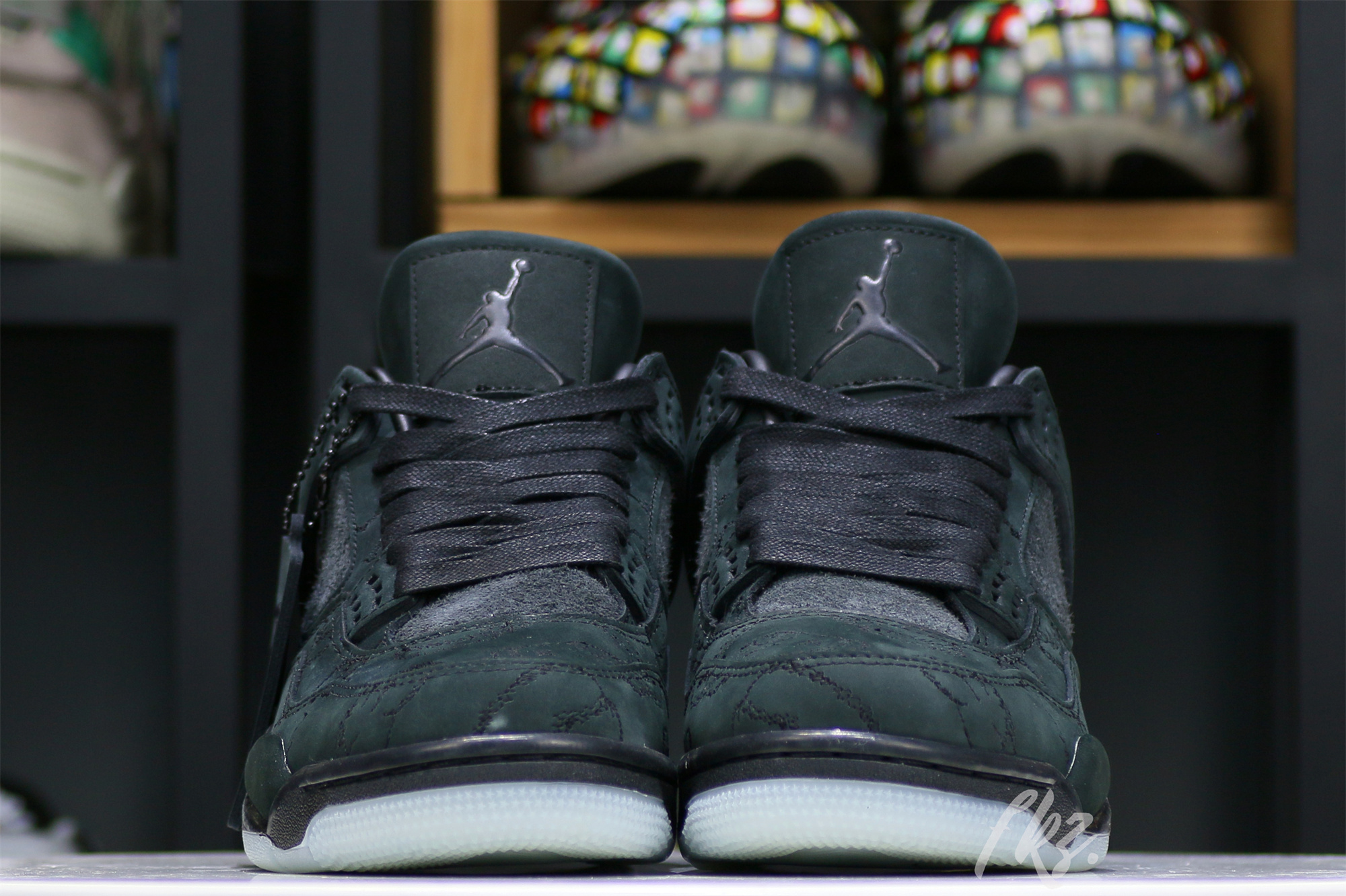 Kaws X Air Jordan 4 Retro Black 2017( Ln5 A1 Batch)