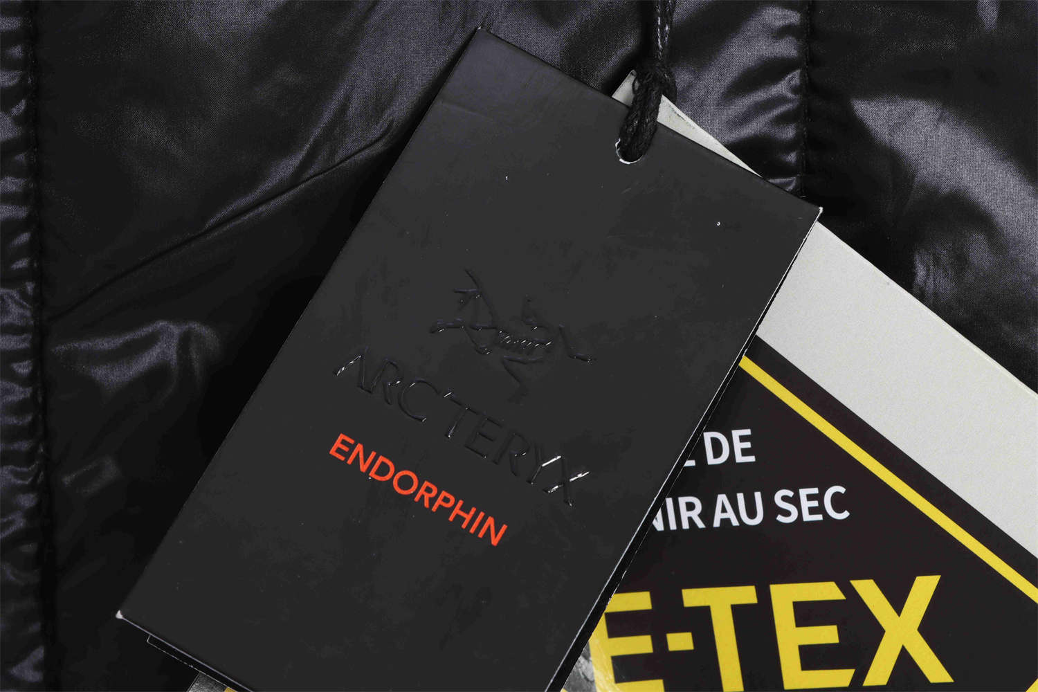 ARCTERYX MACAI LT 22fw hard shell hooded windproof waterproof down cotton jacke