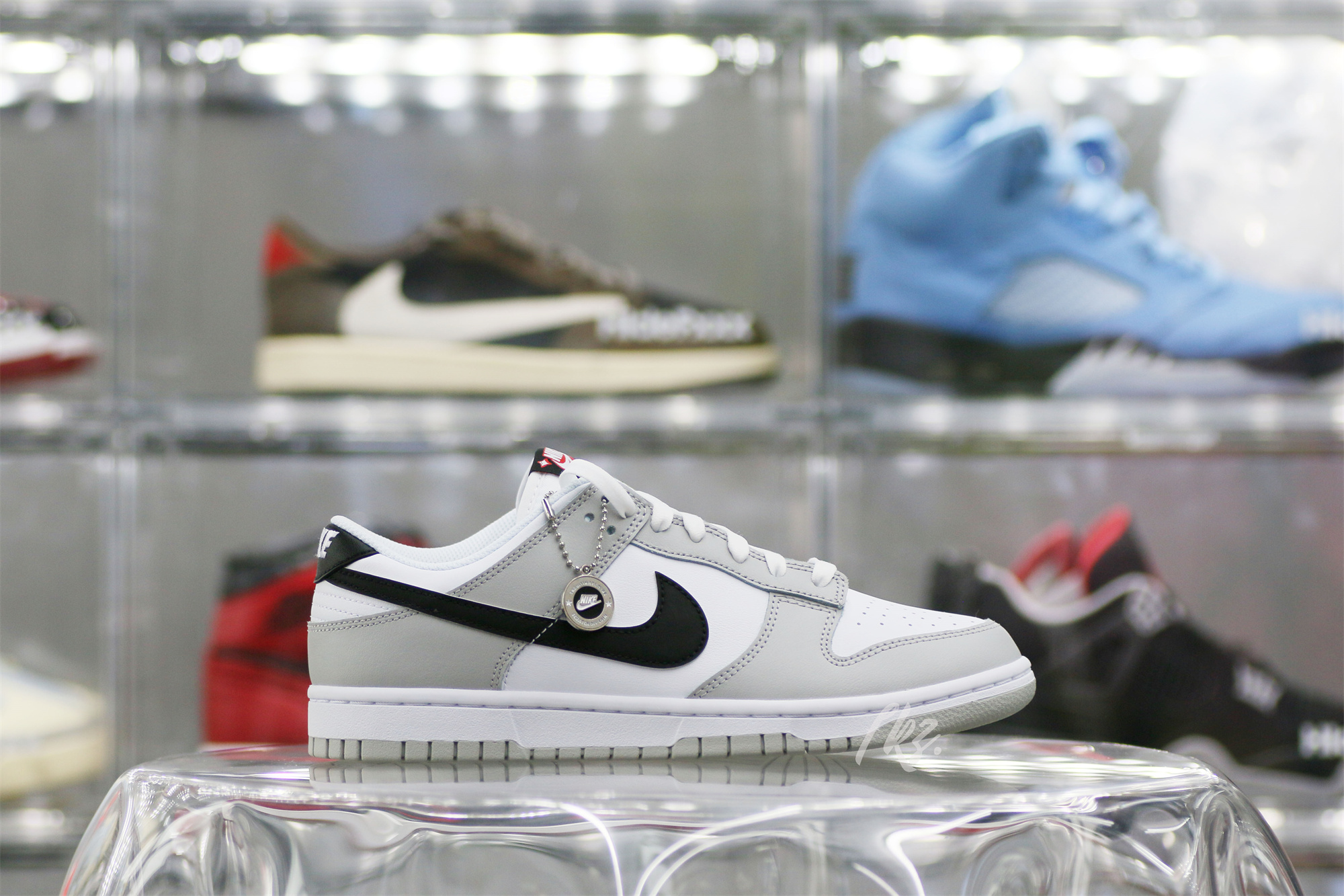 Nike Dunk Low SE Jackpot 2022