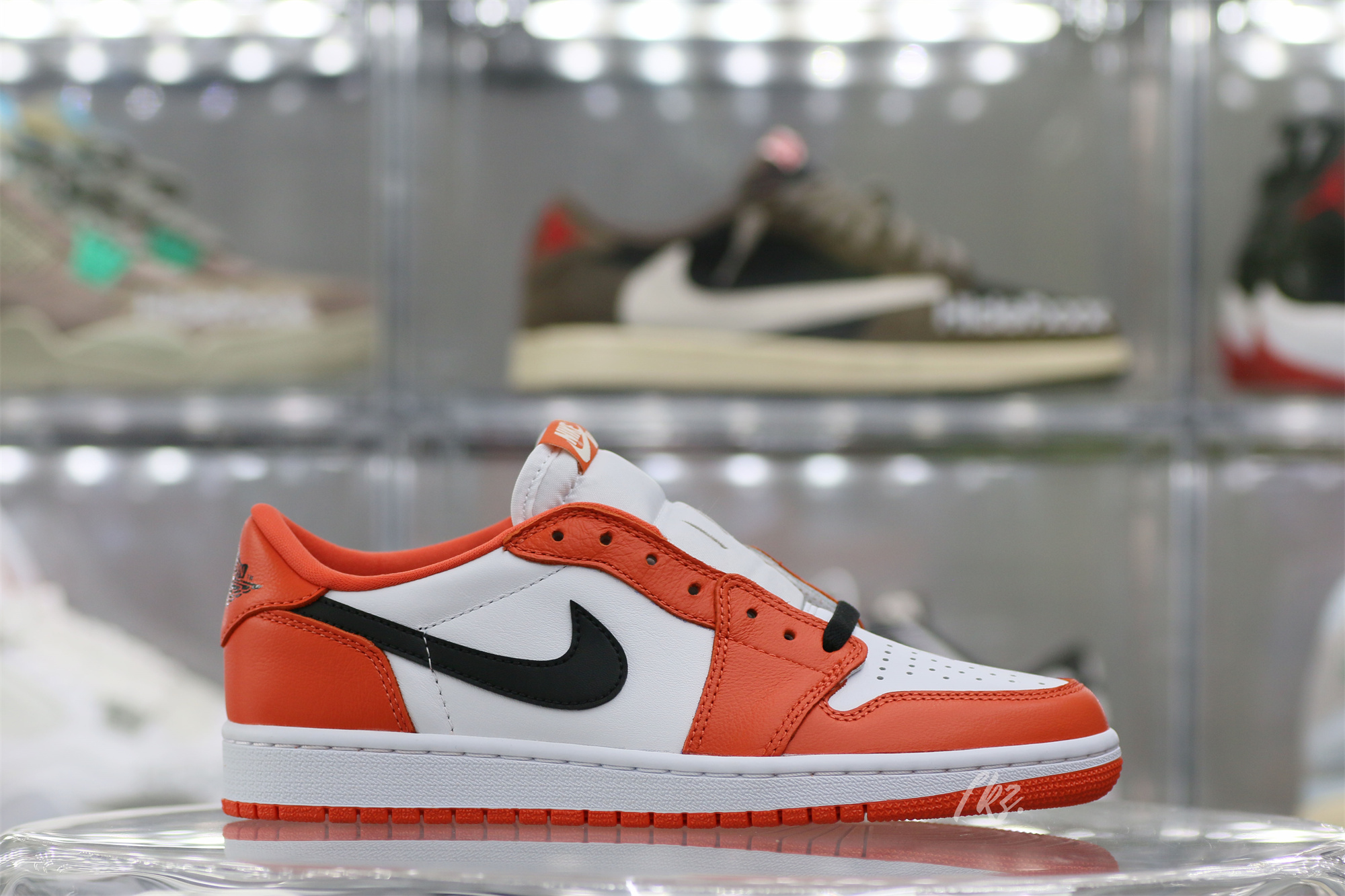 Air Jordan 1 Low Starfish