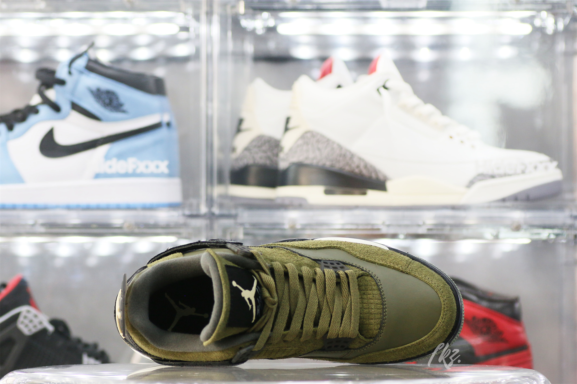 Air Jordan 4 Retro SE Craft Medium Olive (LN5 A1)