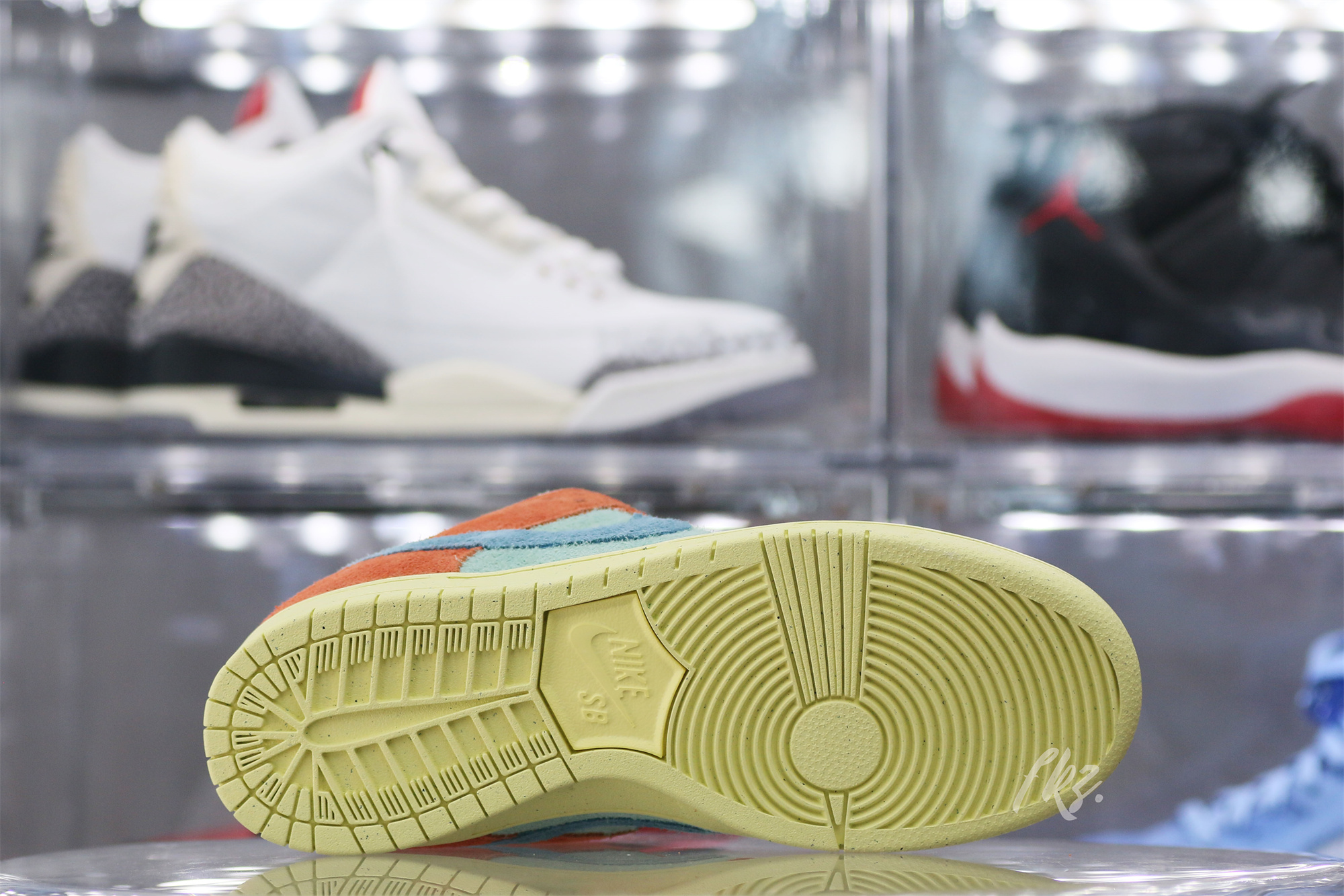 Nike SB Dunk Low Orange/Noise Aqua 2023