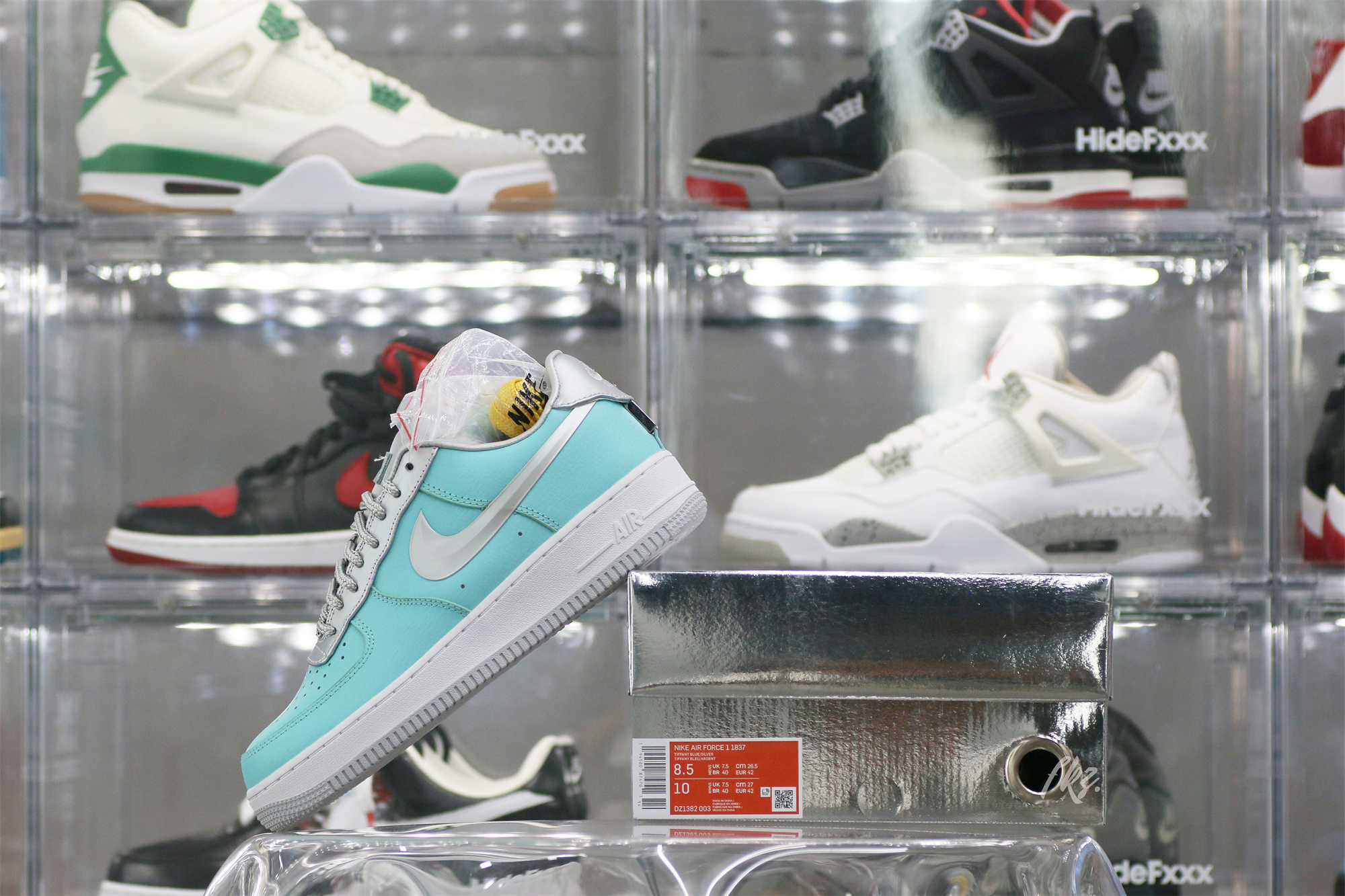 𝐓𝐥𝐅𝐅𝐀𝐍𝐘 & 𝐂𝐎. Nike Air Force 1 Low 1837