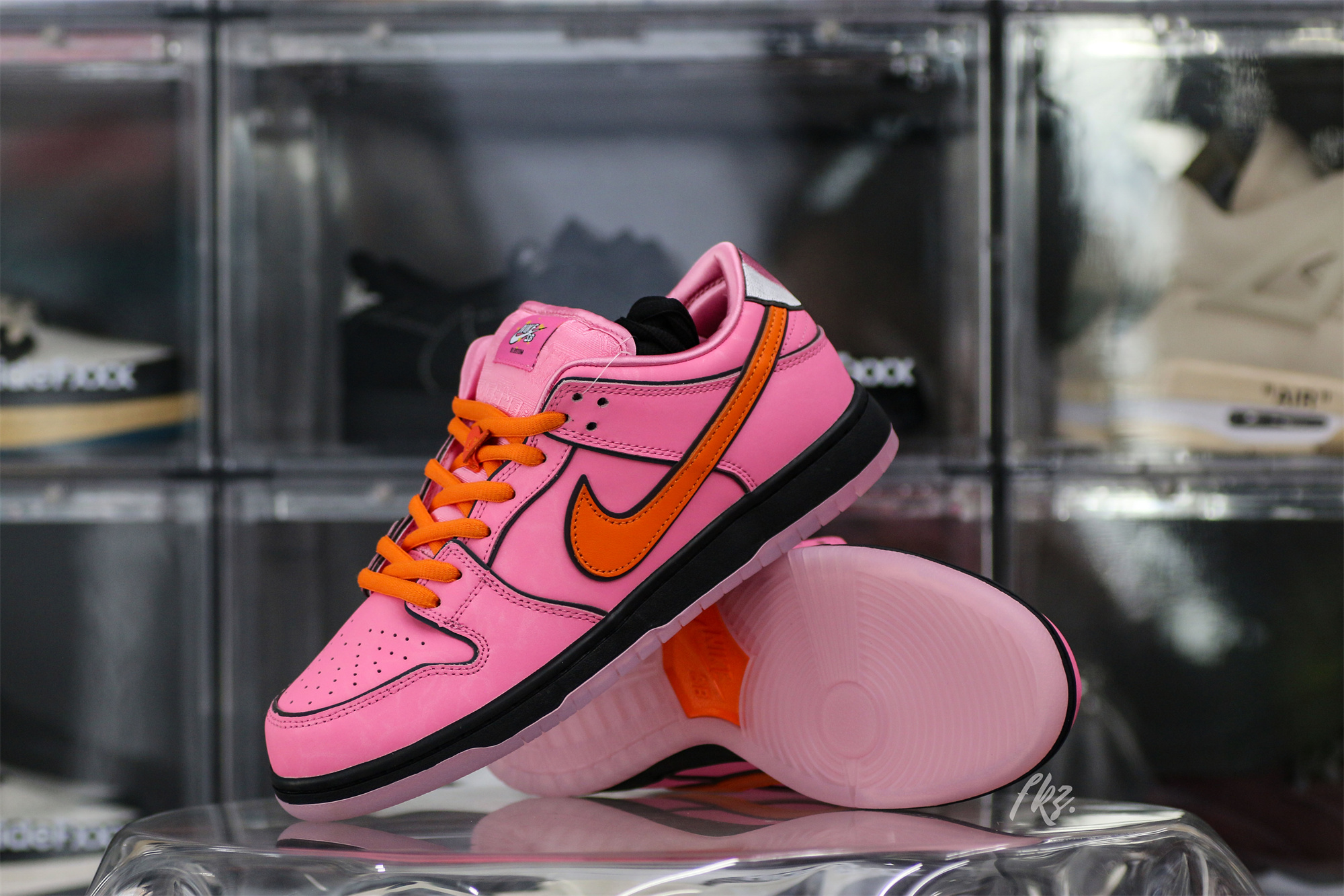 The Powerpuff Girls x Nike SB Dunk Low Blossom