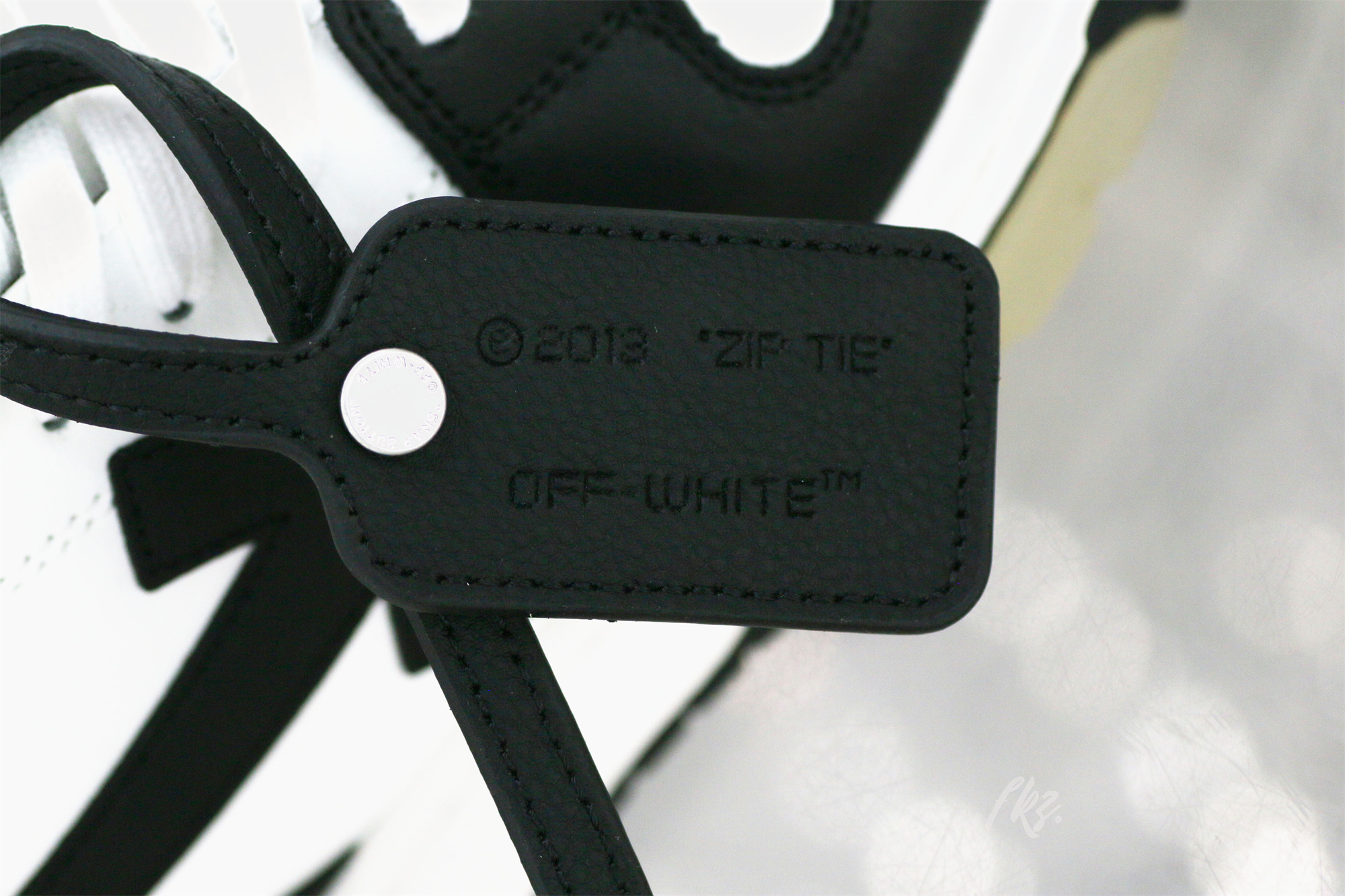 OFF-WHITE Black & White Out Of Office Sneakers