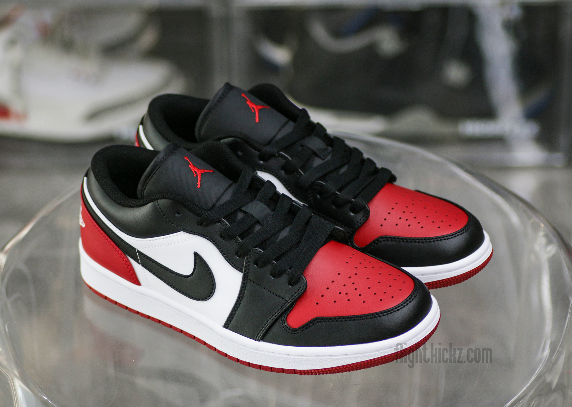 Air Jordan 1 Low Bred Toe 2.0（2023）