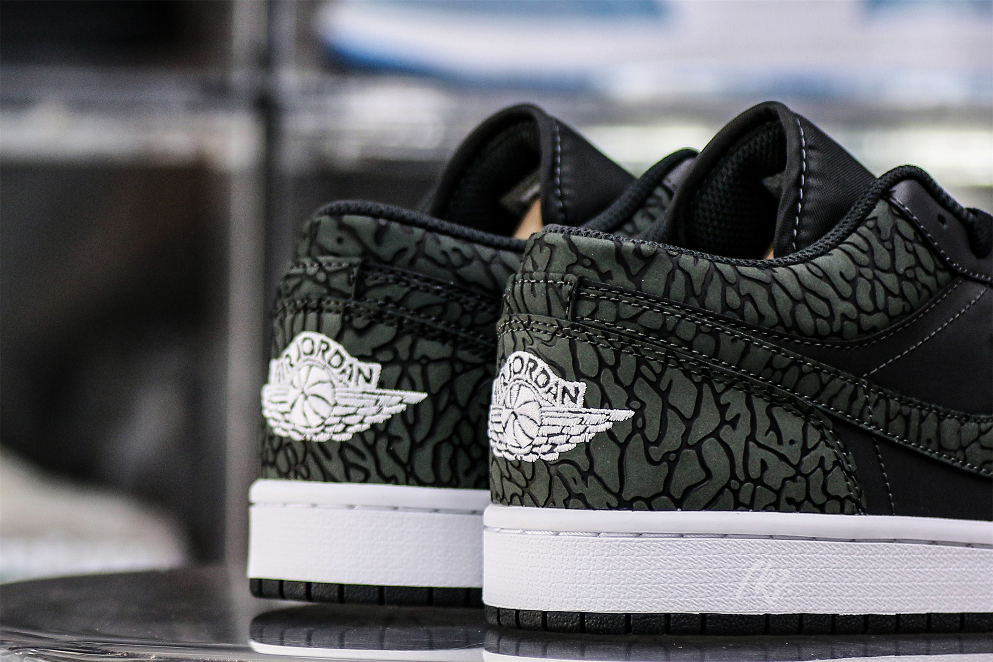 Air Jordan 1 Low SE Black Elephant