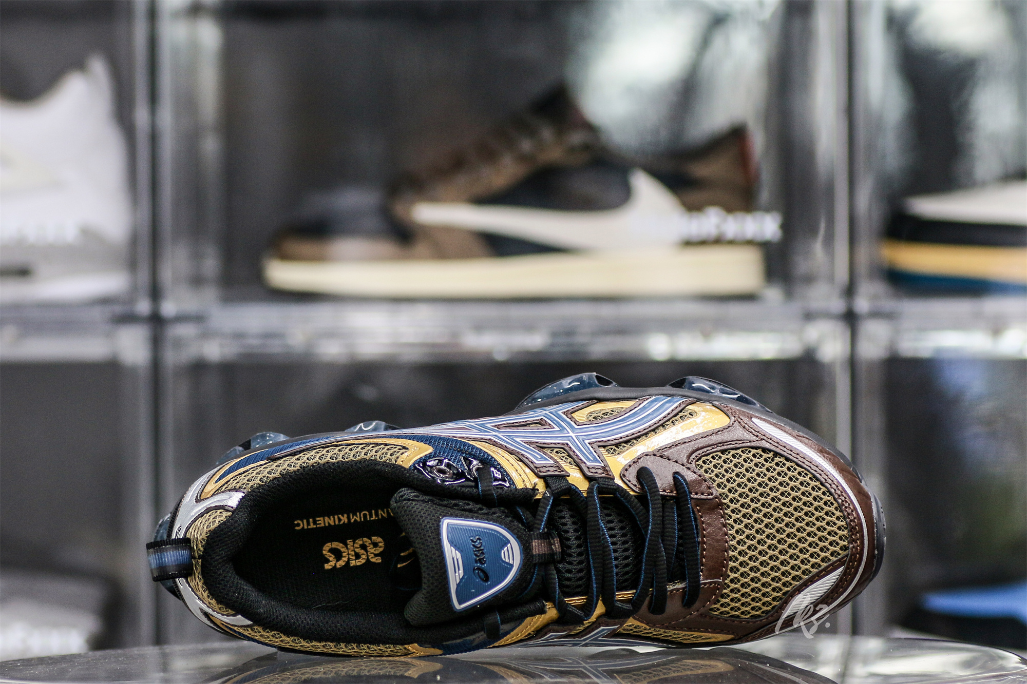 Gel Quantum Kinetic Dark Auburn Light Indigo