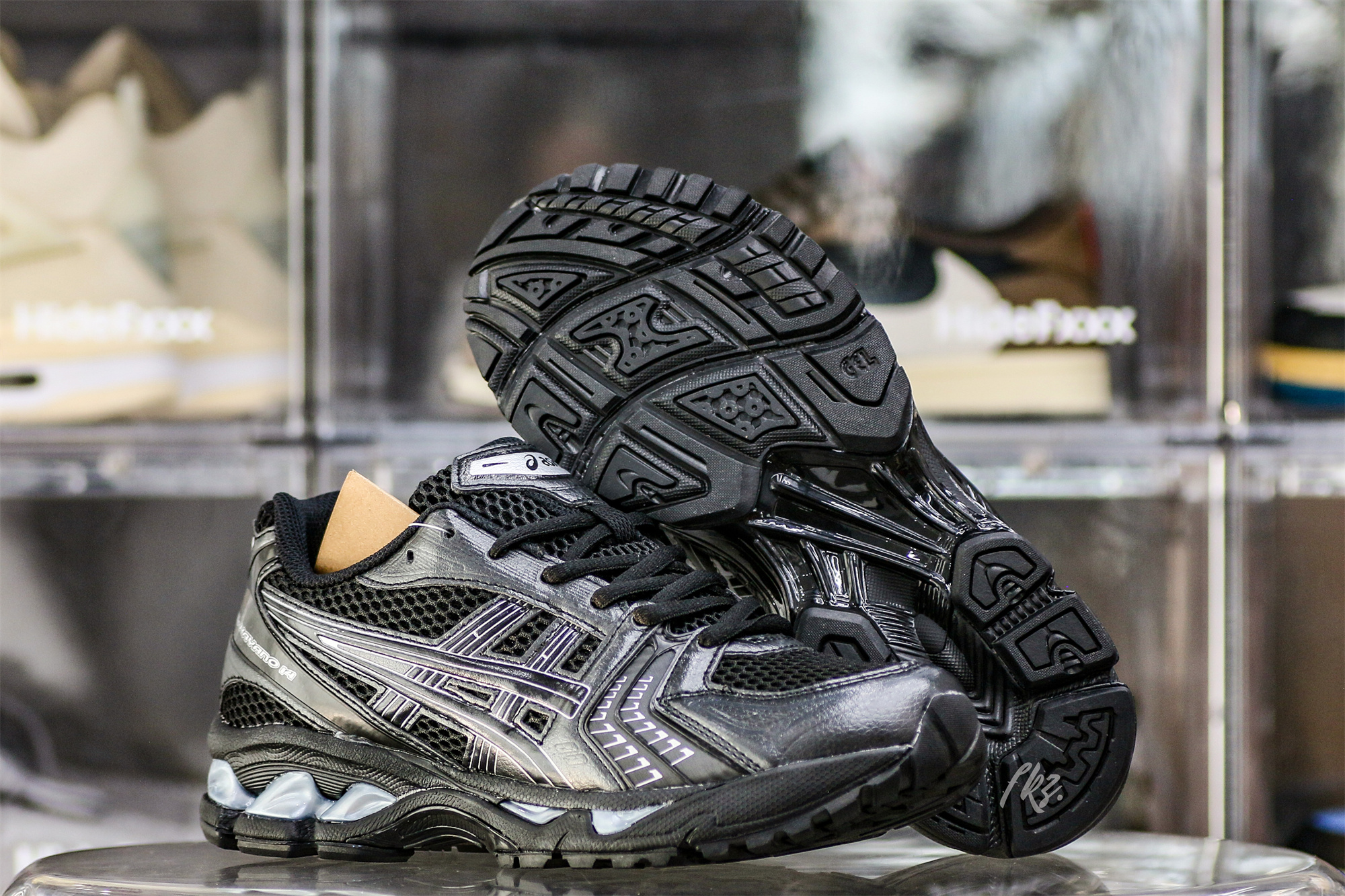 Gel Kayano 14 Black Pure Silver 2024