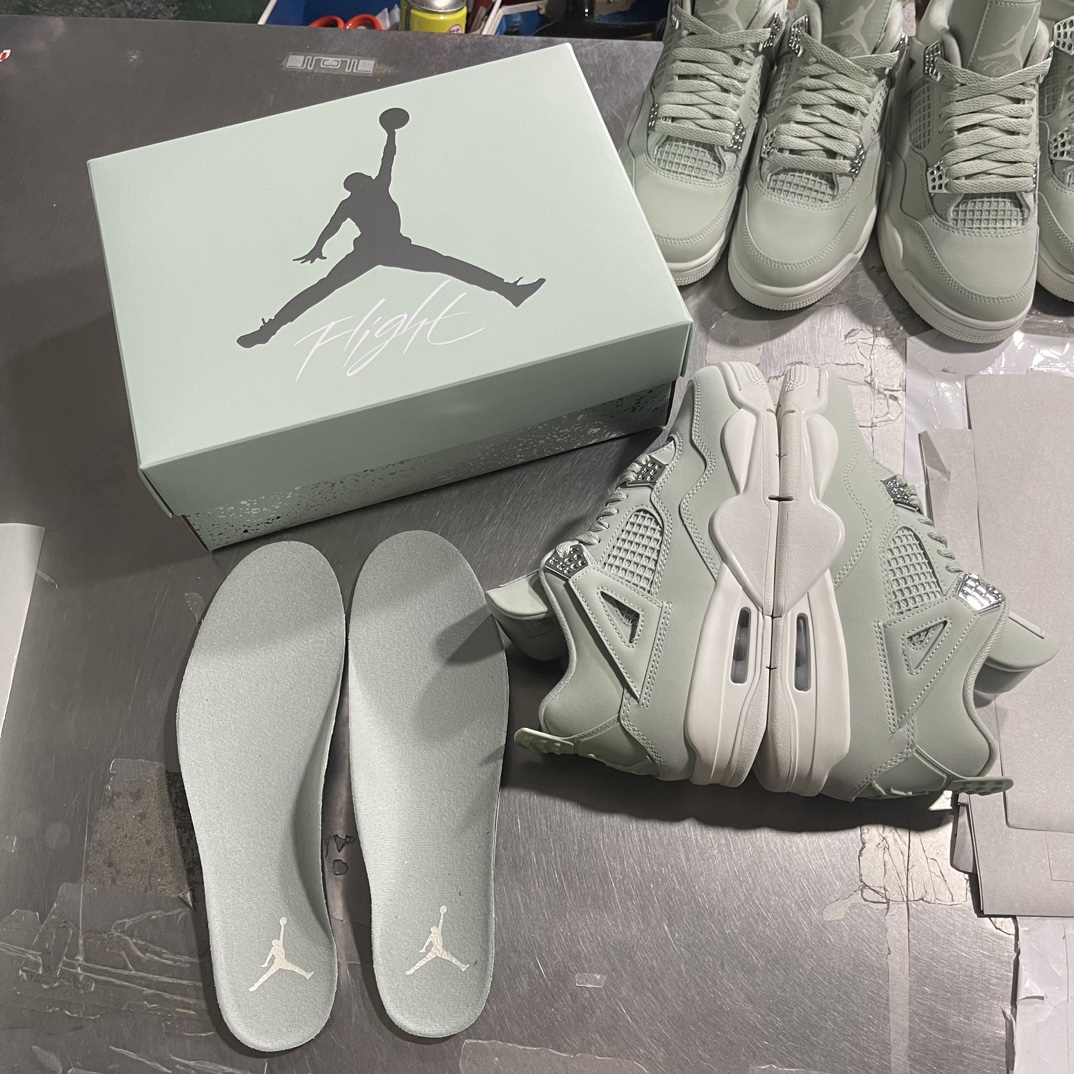 Jordan 4 Retro Seafoam Sail (Ln5 A1)