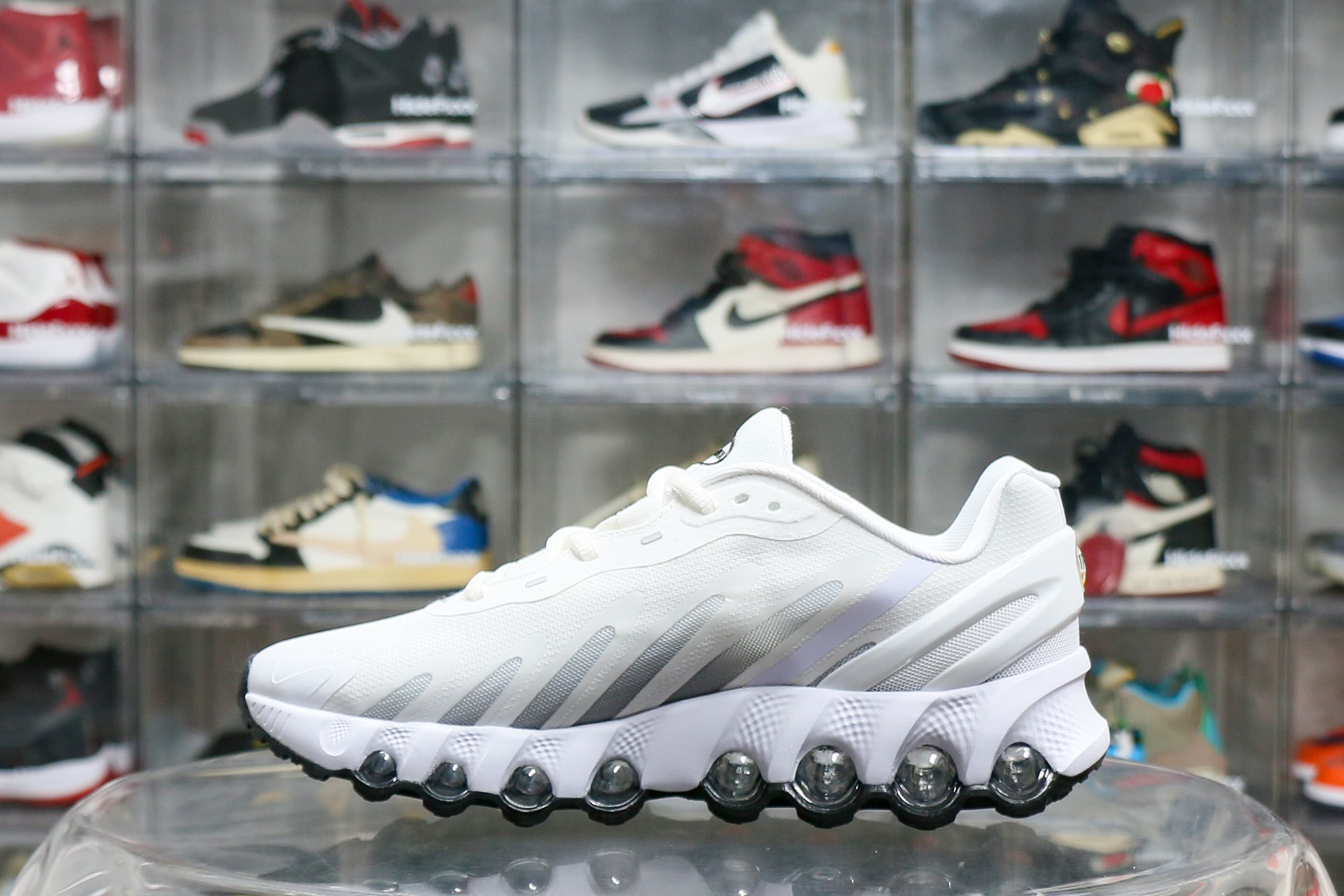 Nike Air Max Dn8 White Black (2025)