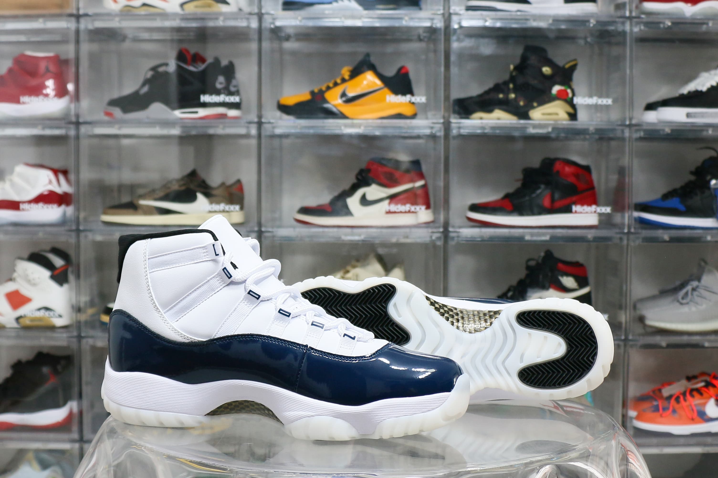 Air Jordan 11 Retro Rare Air 2025